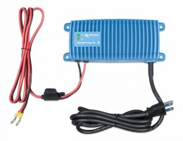 BPC240813006 Ładowarka Blue Smart IP67 Charger 24/8(1) 230V CEE 7/7