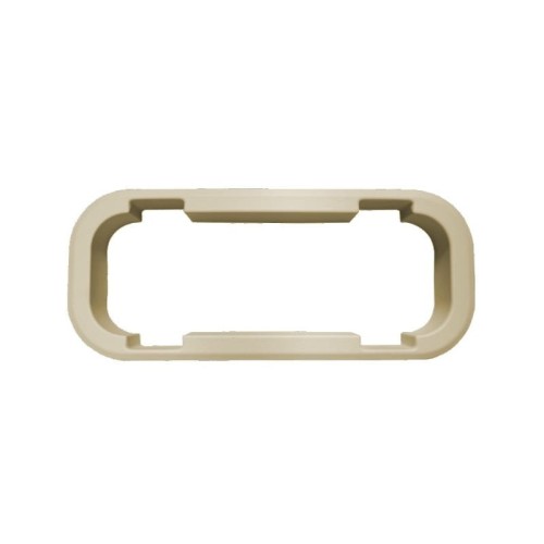 Ramka wykończeniowa okna Lewmar 2 - kremowa