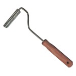 Wałek szkutniczy do odpowietrzania CSV z drewnianą rączką (80 × 15 mm)